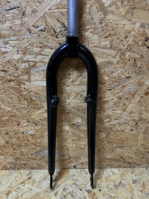 Widelec 24" Stalowy 1" GWINT 18,5cm