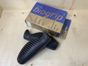 CHWYTY KIEROWNICY BIOGRIP