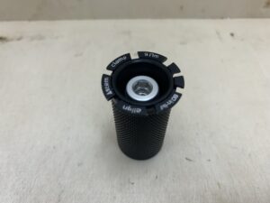 Expander do karbonowych rur sterowych – Specialized 1 1/8"