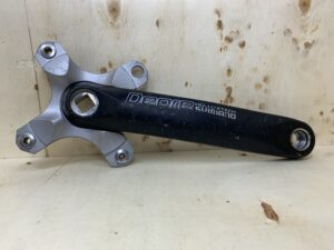 Shimano Deore FC-M480 – Prawa korba 175mm Czarna