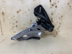Shimano Deore FD-M617 – przednia przerzutka Direct Mount