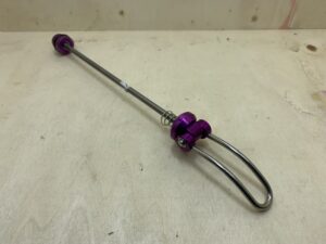 Szybkozamykacz Odyssey Svelte Titanium Tył